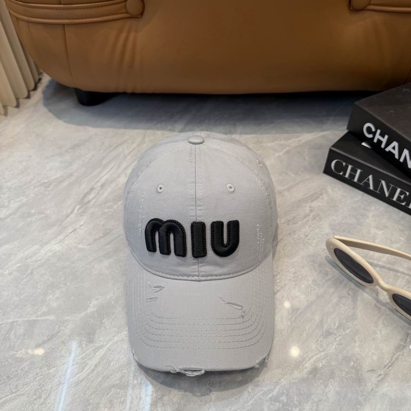 Miumiu cap dx (133)