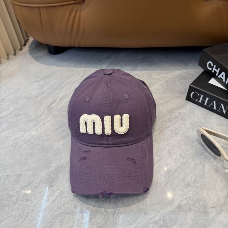 Miumiu cap dx (145)