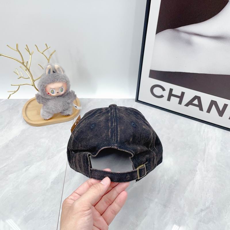 Miumiu cap dx (152)