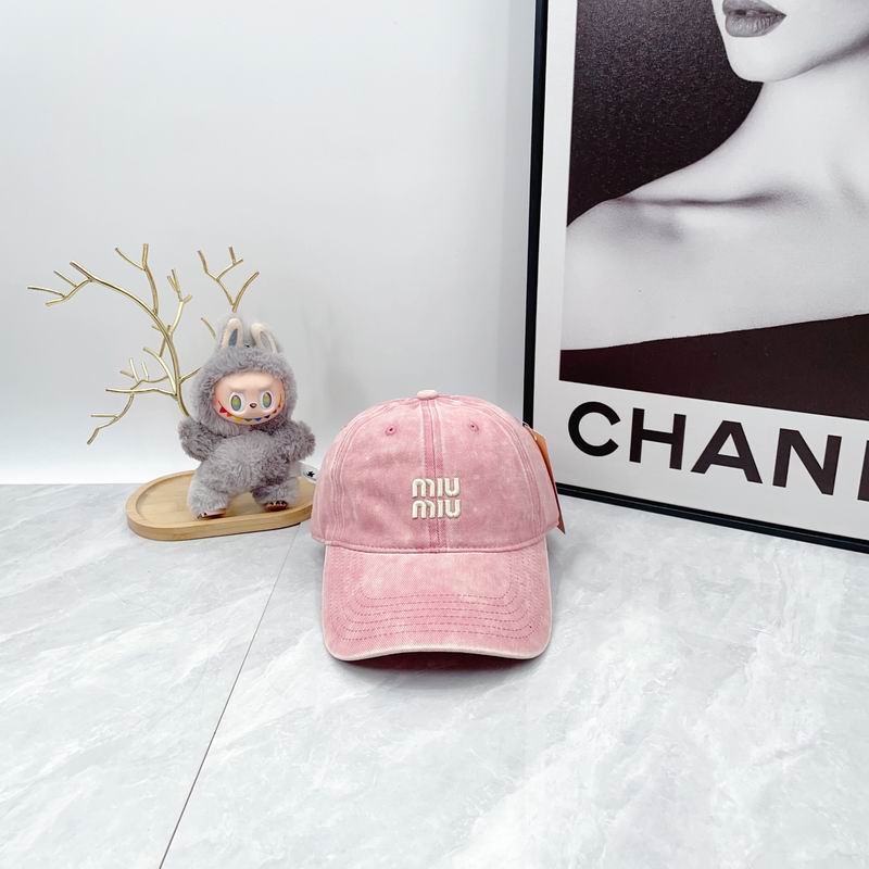 Miumiu cap dx (172)