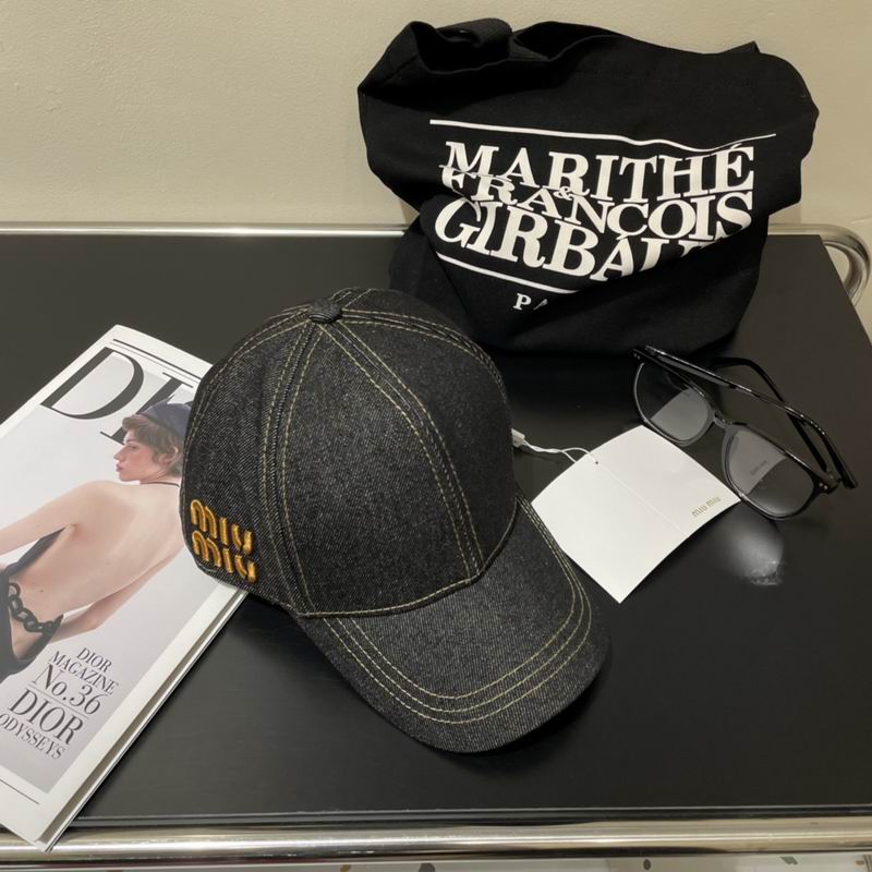 Miumiu cap dx (212)