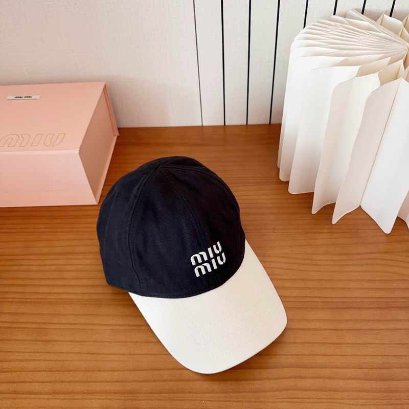 Miumiu cap dx (235)