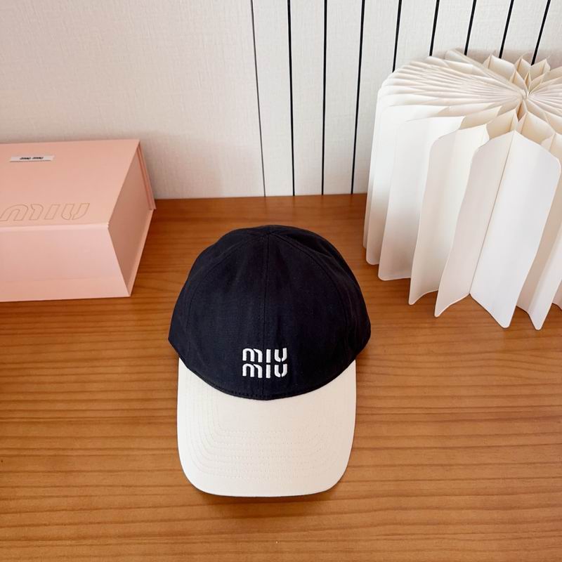 Miumiu cap dx (240)