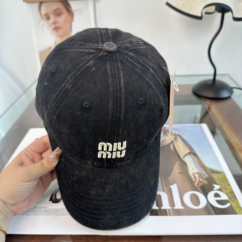 Miumiu cap dx (317)