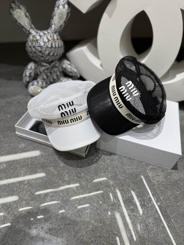 Miumiu cap dx (319)