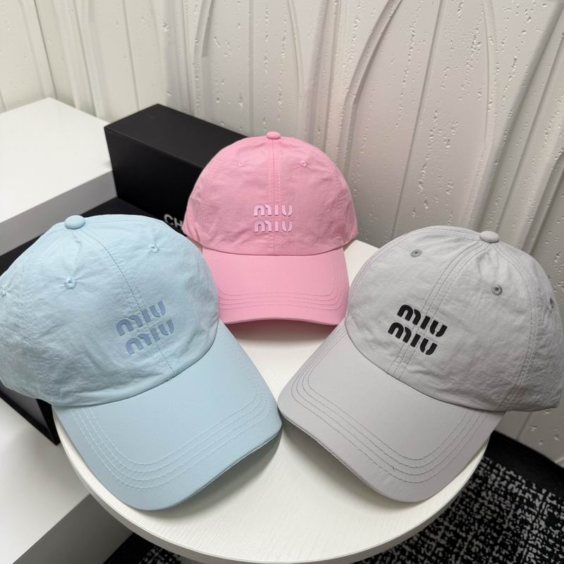 Miumiu cap dx (3512)