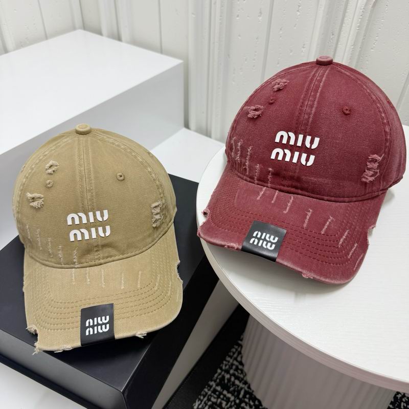 Miumiu cap dx (3568)