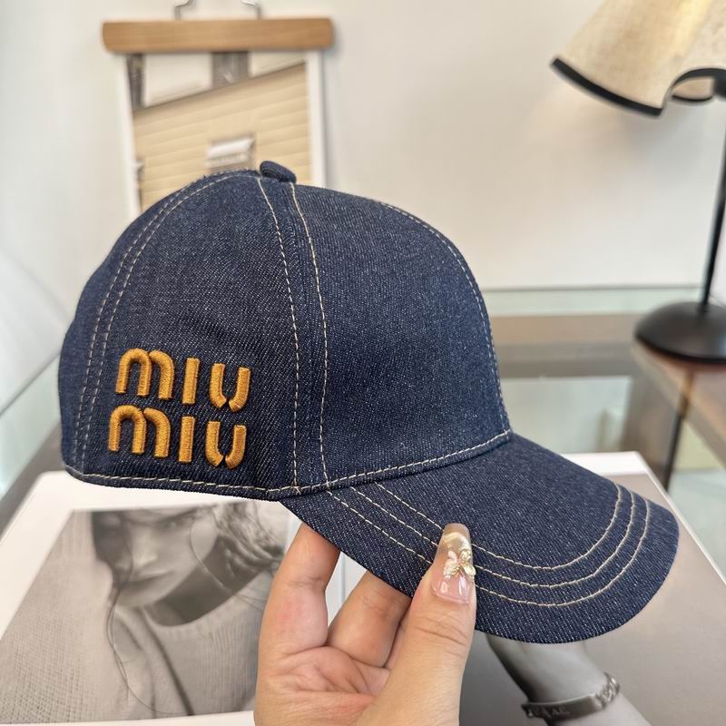 Miumiu cap dx (373)