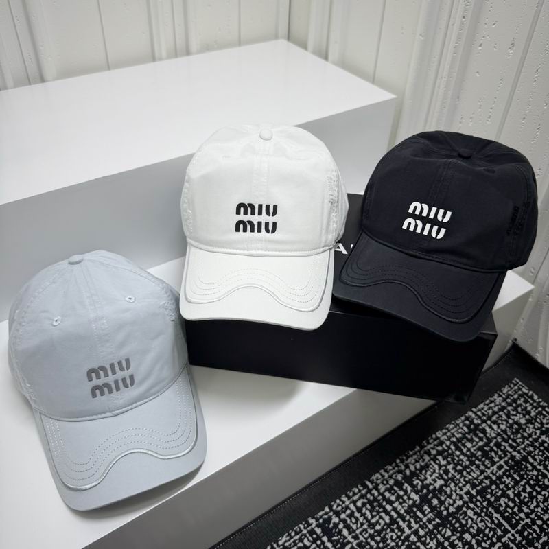 Miumiu cap dx (3777)