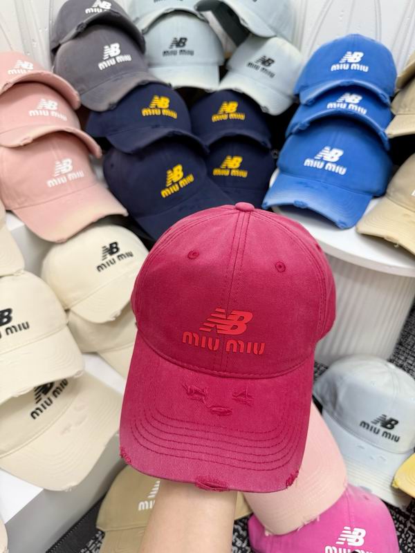 Miumiu cap dx (3825)
