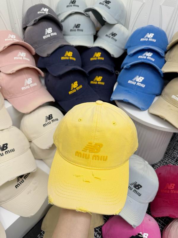 Miumiu cap dx (3827)
