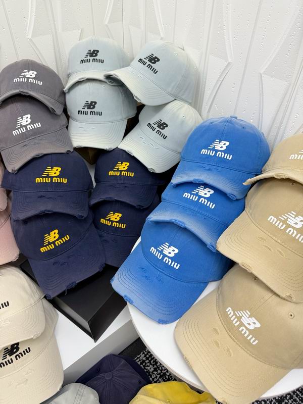 Miumiu cap dx (3830)