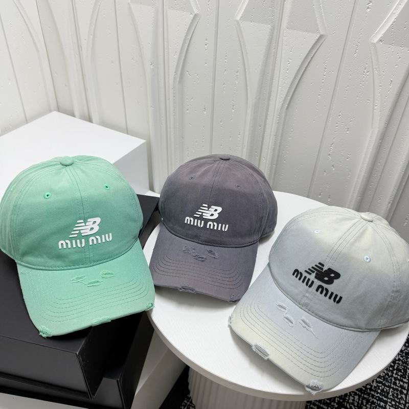 Miumiu cap dx (3836)