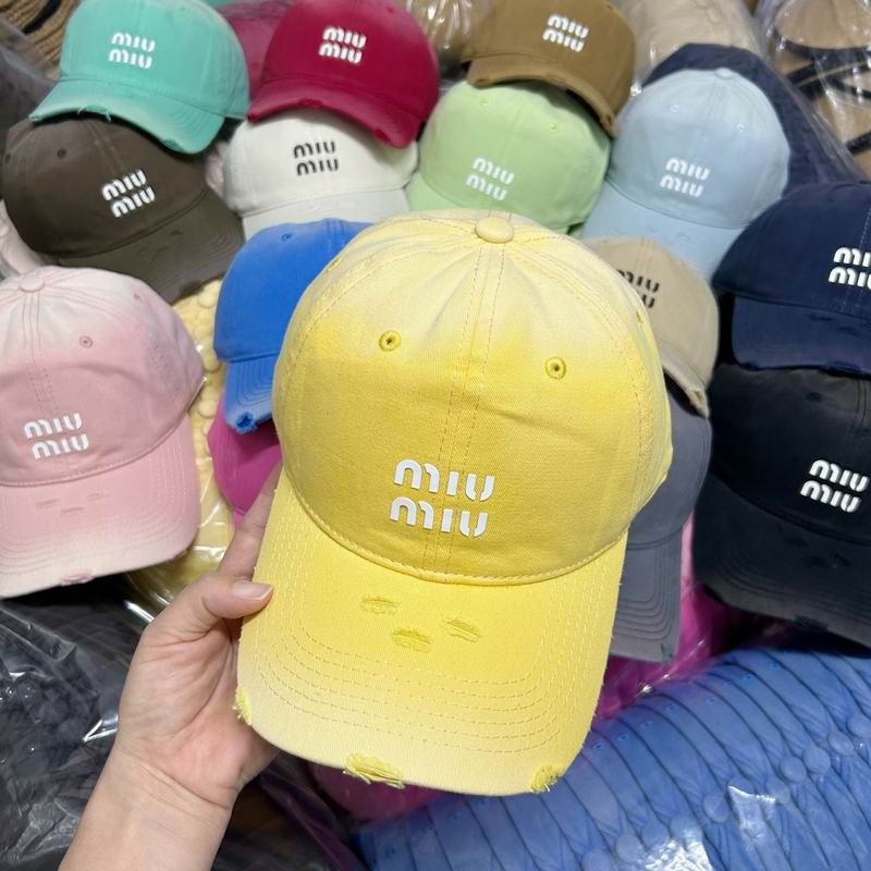 Miumiu cap dx (4034)