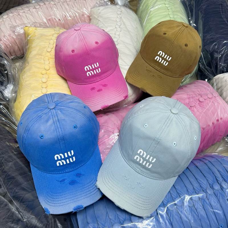 Miumiu cap dx (4037)