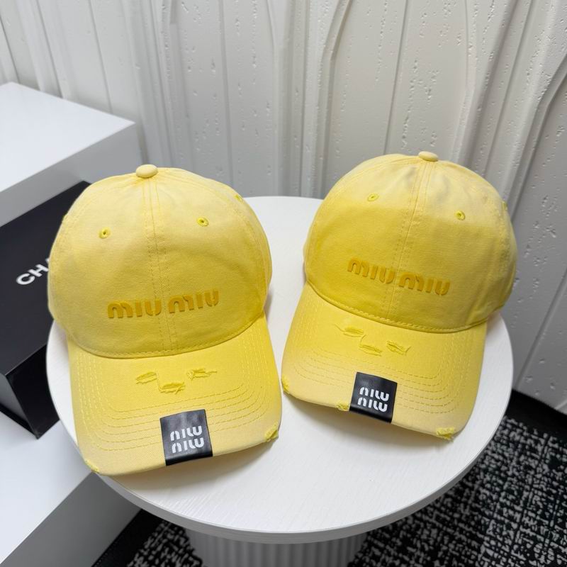Miumiu cap dx (4062)