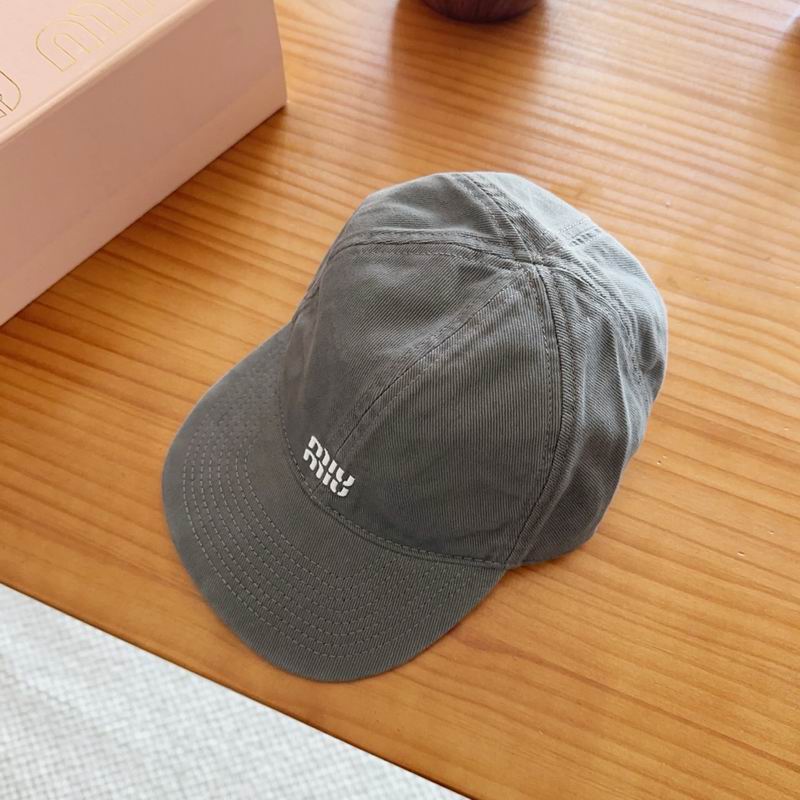 Miumiu cap dx (414)