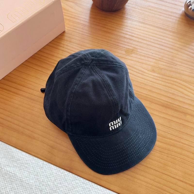 Miumiu cap dx (431)