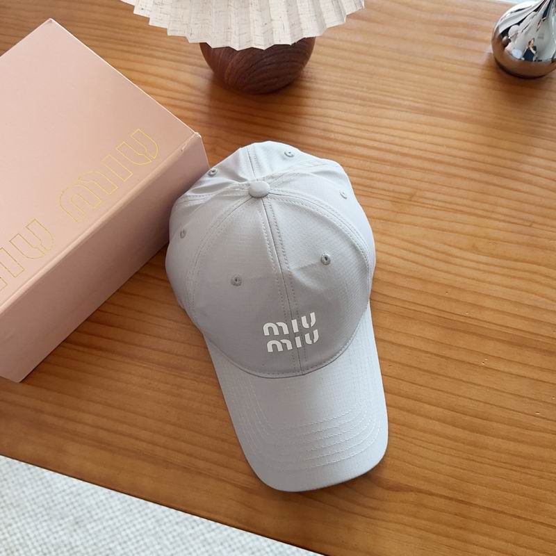 Miumiu cap dx (447)