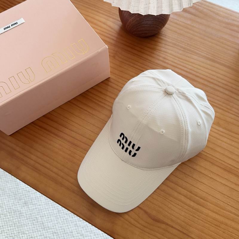 Miumiu cap dx (461)