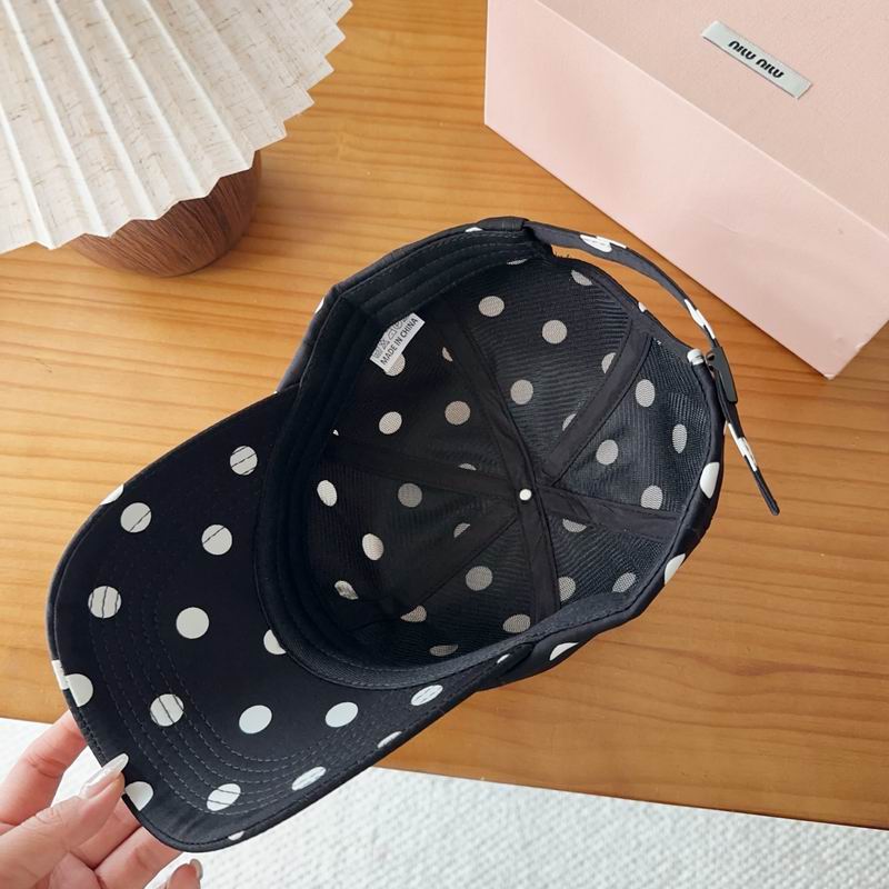 Miumiu cap dx (4847)