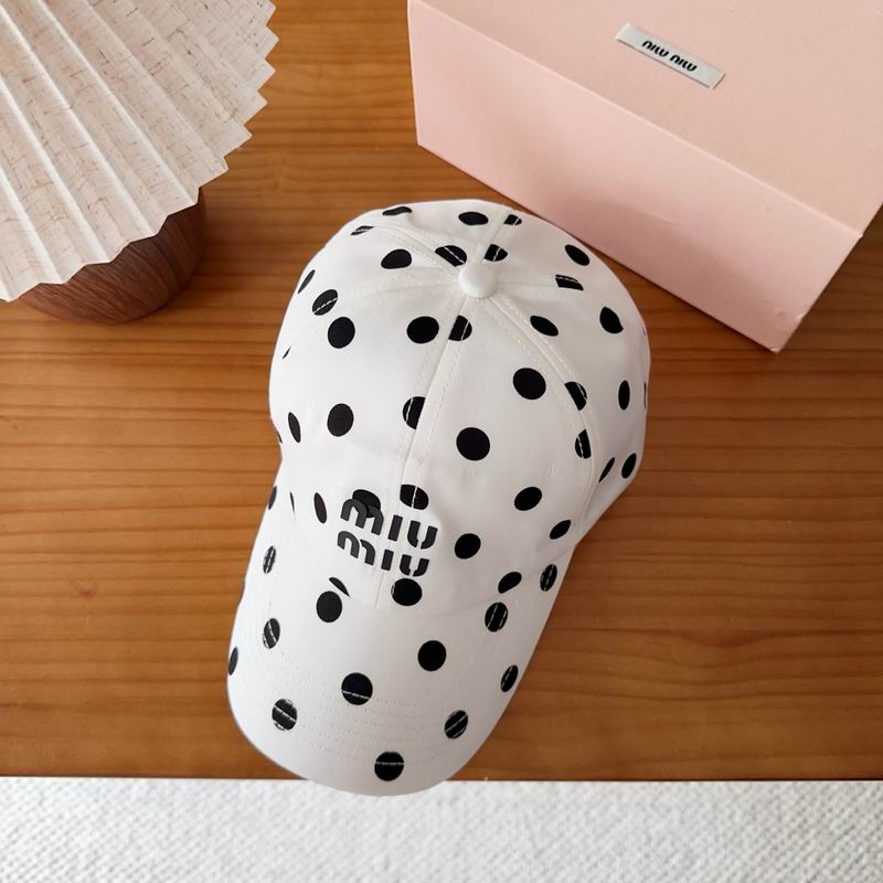 Miumiu cap dx (4862)