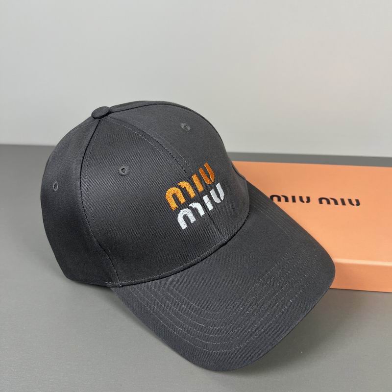 Miumiu cap dx (5360)