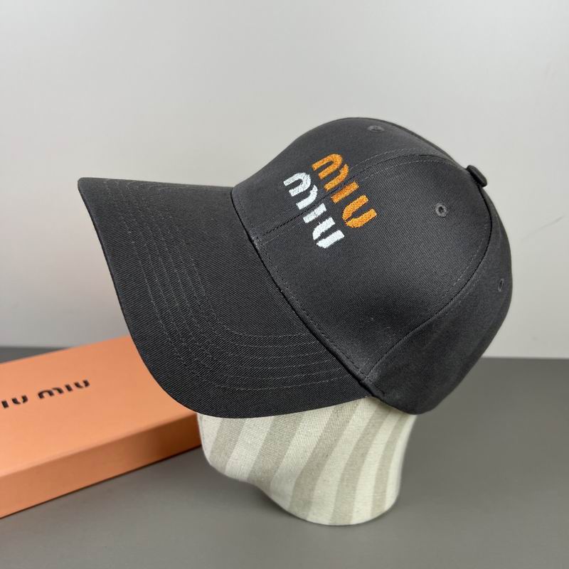 Miumiu cap dx (5362)