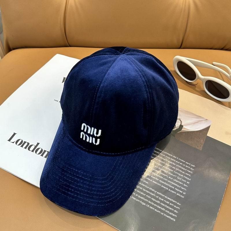 Miumiu cap dx (550)