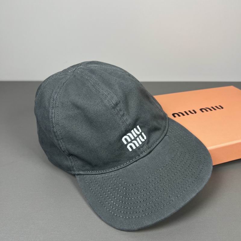 Miumiu cap dx (599)