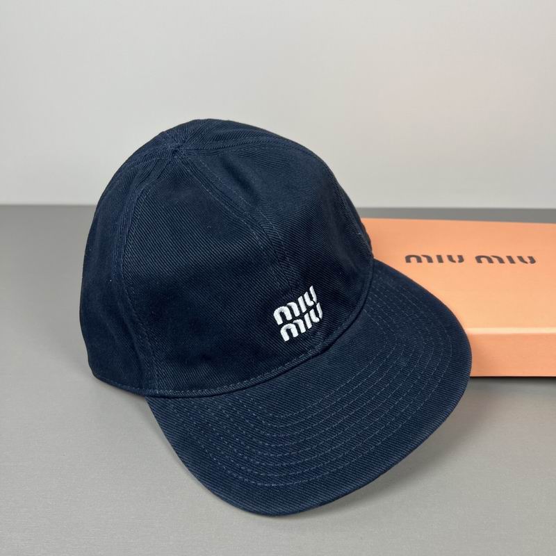Miumiu cap dx (617)