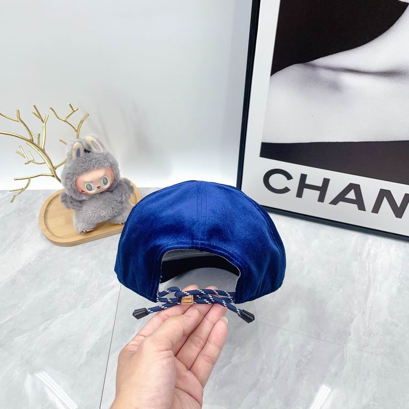 Miumiu cap dx (651)