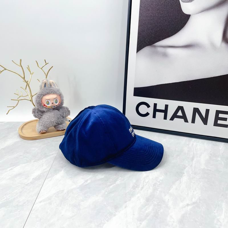 Miumiu cap dx (652)