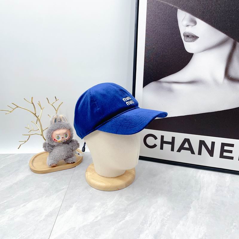 Miumiu cap dx (655)