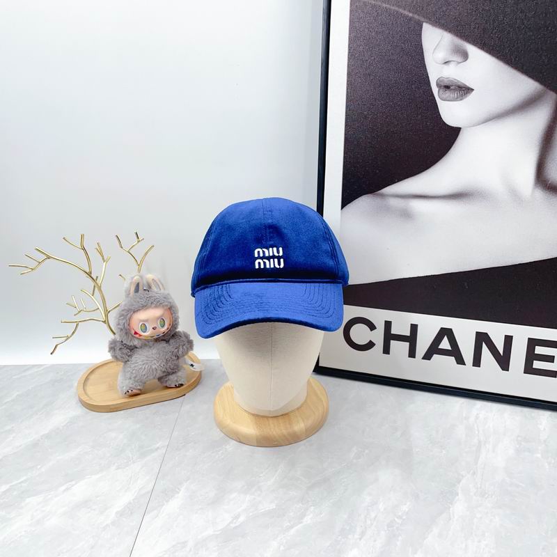 Miumiu cap dx (657)