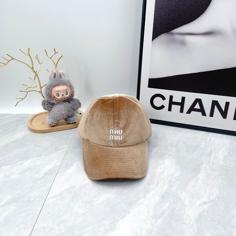 Miumiu cap dx (662)