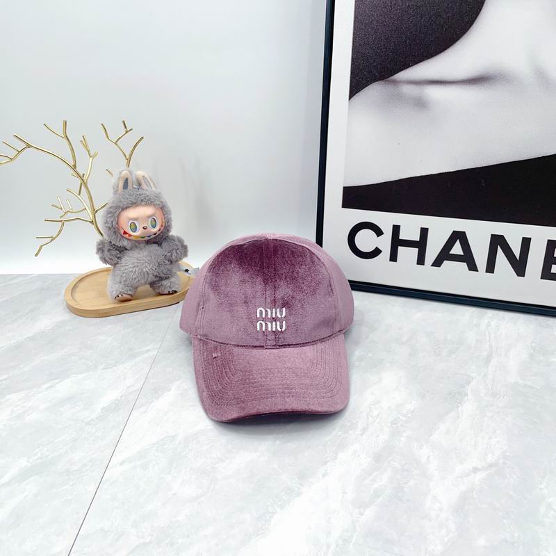 Miumiu cap dx (671)