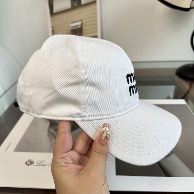 Miumiu cap dx (698)