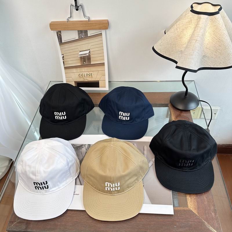 Miumiu cap dx (704)