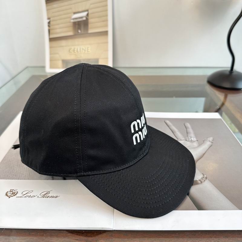 Miumiu cap dx (722)