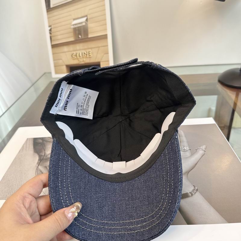 Miumiu cap dx (745)
