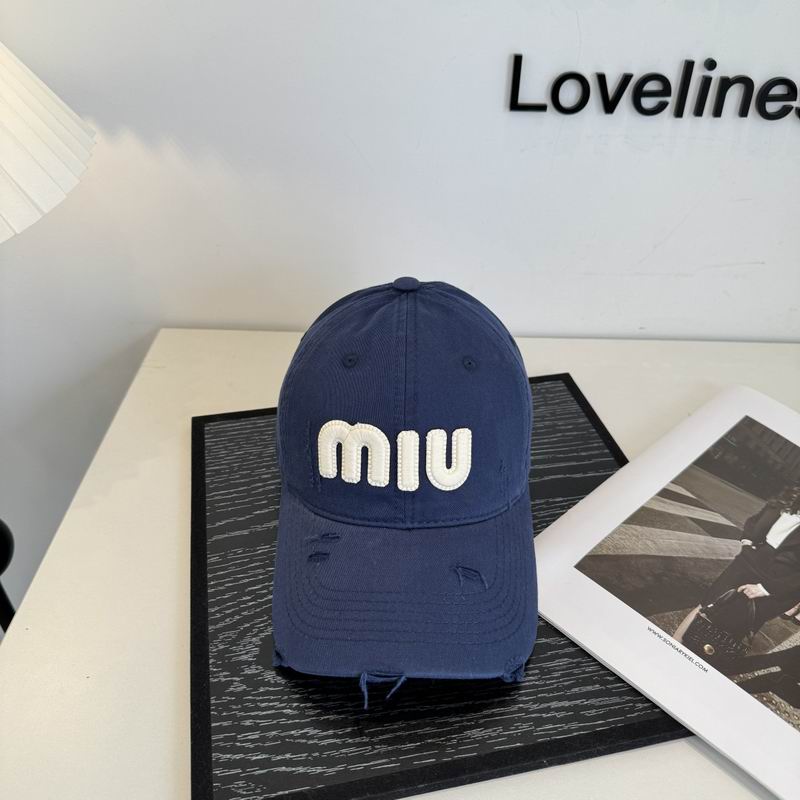 Miumiu cap dx (944)