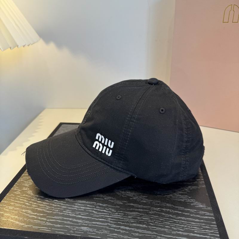 Miumiu cap dx (976)