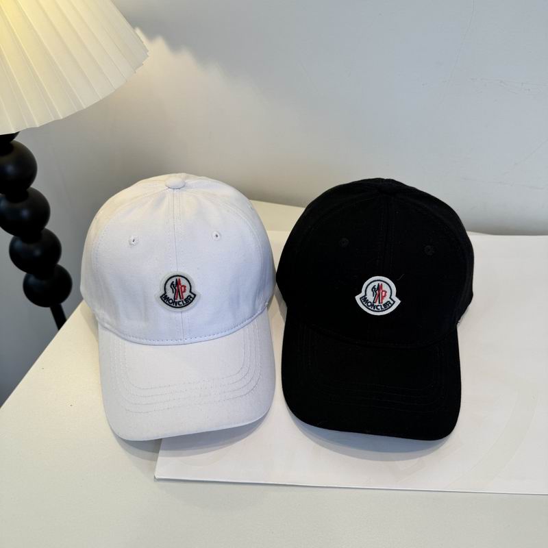 Moncler Cap dx (1)
