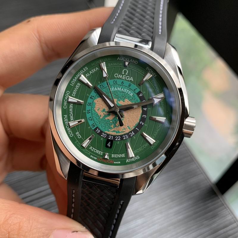 Omega 43mm 13-Aqua Terra 150m (4)