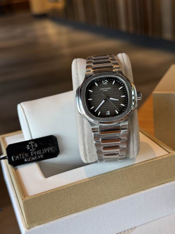 Patek Philippe 35mm 38 (24)