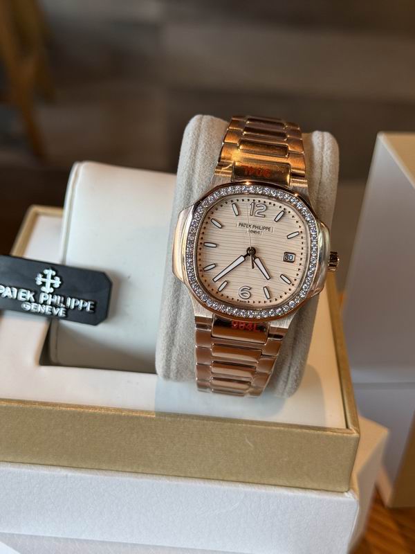 Patek Philippe 35mm 39 (13)