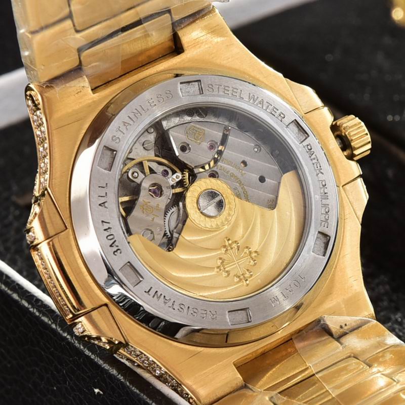 Patek Philippe 40.8mm 56 (1)