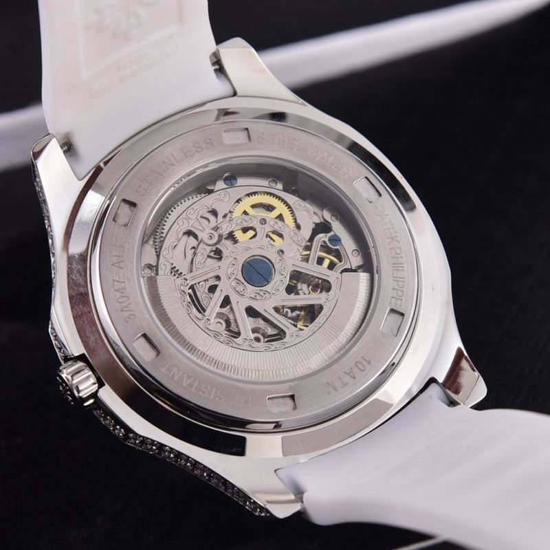 Patek Philippe 41mm 75 (2)