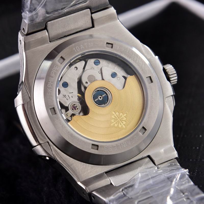 Patek Philippe 41mm 81 (1)